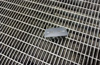 USB